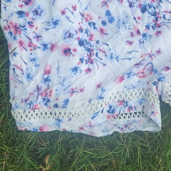 Floral Off the should Romper - Picture 3 of 3